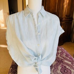 J. McLaughlin Light Blue & White Linen Button-Down Shirt Small